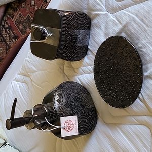 NWT Exotic Bathroom Vanity Set